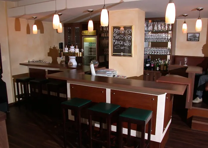 韦斯特法利舍尔霍夫酒店 酒店 吕格德